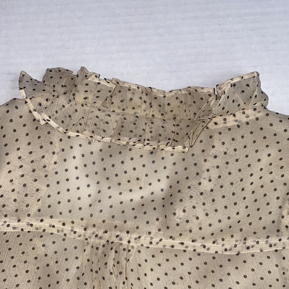 J. Crew 100% silk polka dot ruffle v-neck sleeveless wrap blouse size 4 cream - Picture 7 of 11